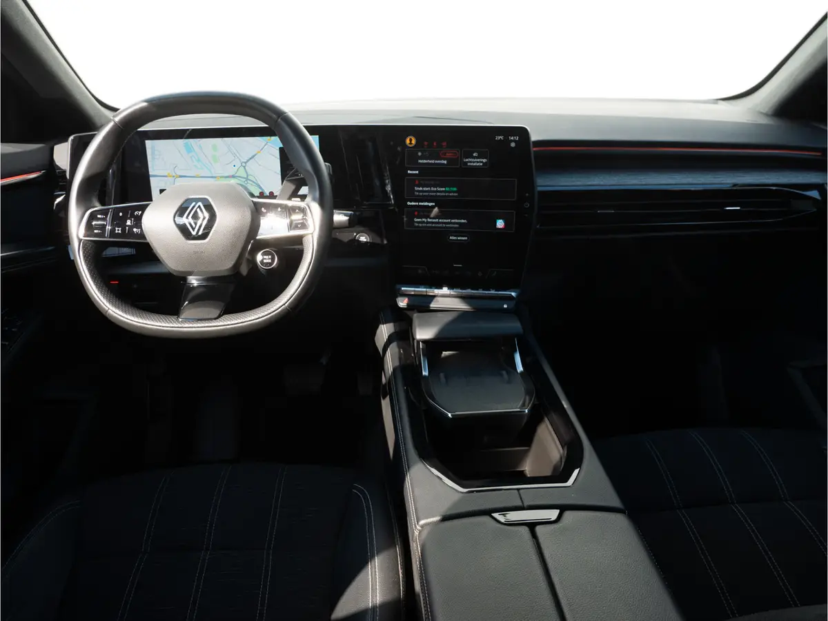 Renault Austral 1.2 E-Tech full hybrid 200 techno: foto 41