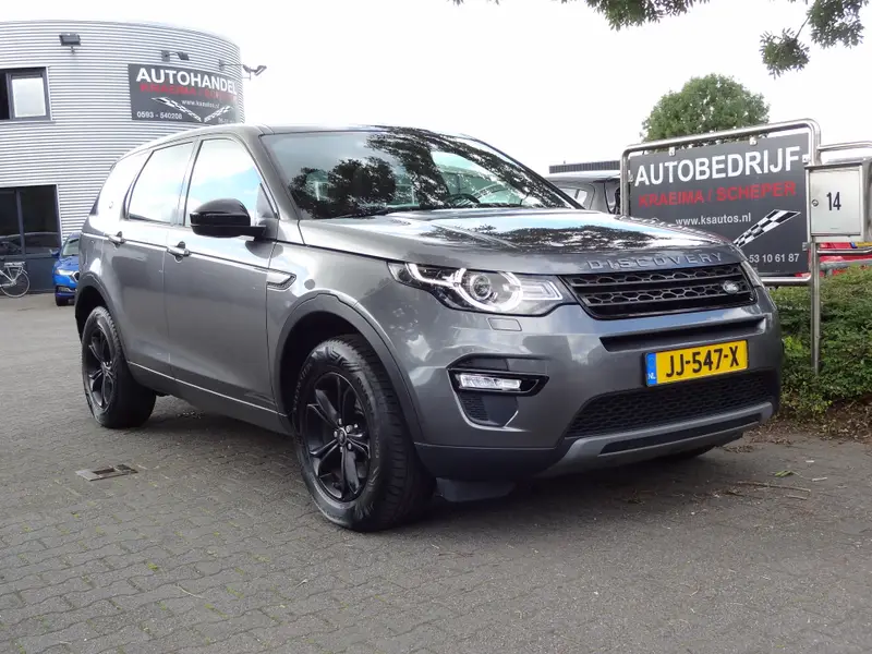 Land Rover Discovery Sport 2.0 TD4 Urban Series SE Dynamic 2016 leasen bij DreamLease: foto 1