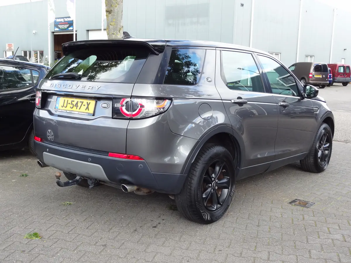 Land Rover Discovery Sport 2.0 TD4 Urban Series SE Dynamic: foto 2