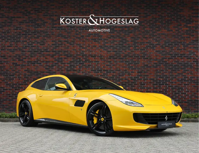 Ferrari GTC4Lusso 6.3 V12 2018 leasen bij DreamLease: foto 1