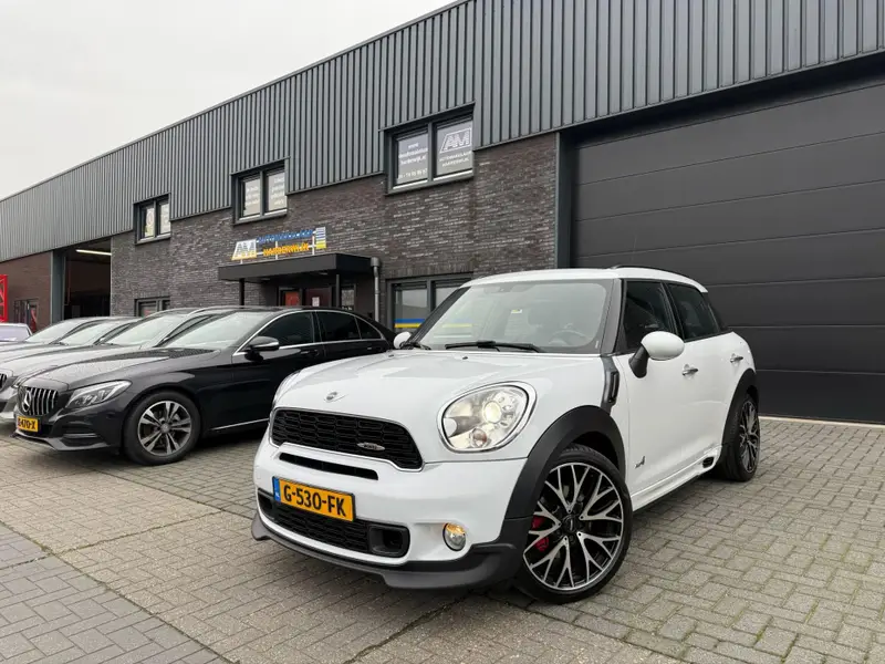 MINI Cooper Mini 1.6 John Works 2013 leasen bij DreamLease: foto 2