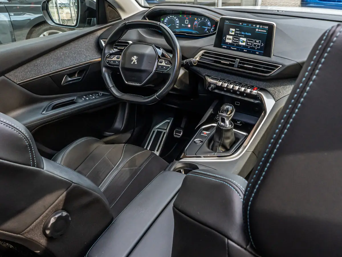 Peugeot 3008 1.2 PureTech Crossway: foto 2