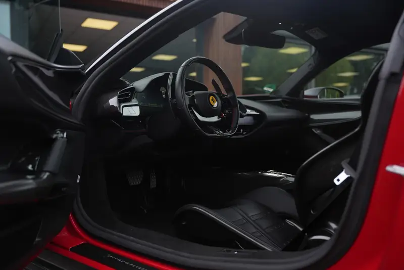 Ferrari SF90 Stradale 4.0 V8 Assetto Fiorano 2022 leasen bij DreamLease: foto 2