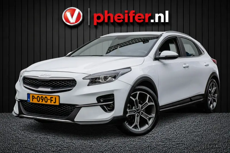 Kia XCeed 1.0 T-GDi 120pk DynamicLine 2022 leasen bij DreamLease: foto 1