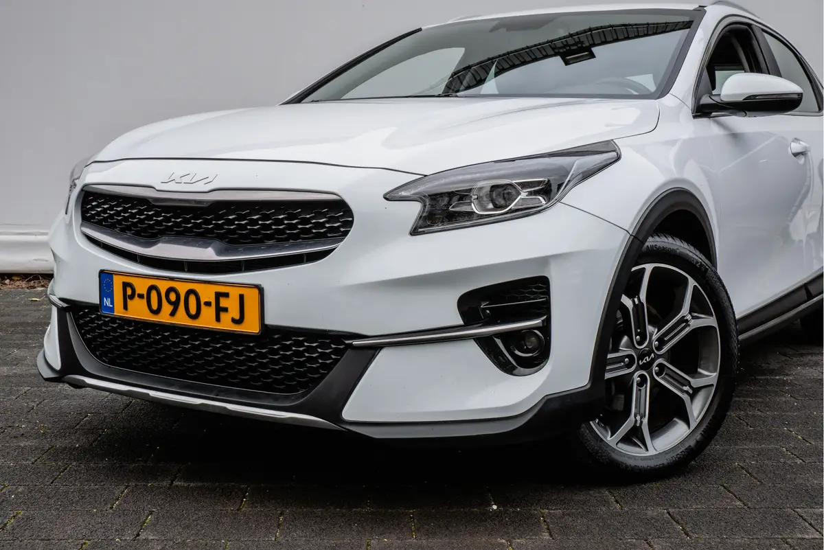 Kia XCeed 1.0 T-GDi 120pk DynamicLine: foto 2
