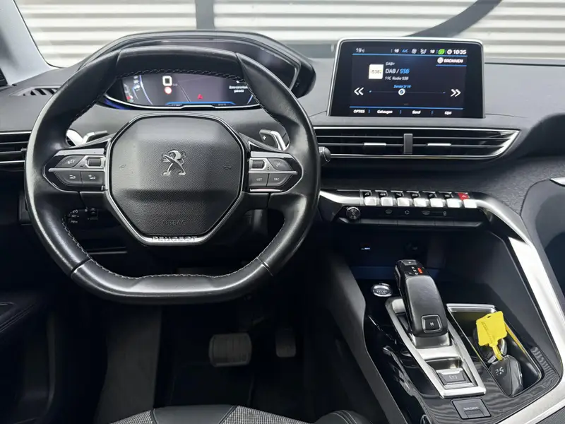 Peugeot 5008 1.2 PureTech Allure 2019 leasen bij DreamLease: foto 2