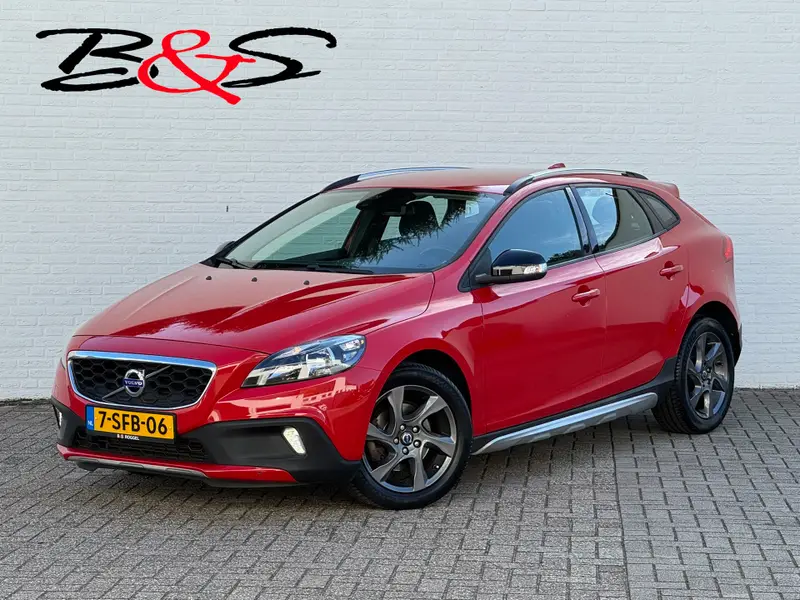 Volvo V40 Cross Country 1.6 T4 Kinetic Clima Navi PDC Achter180PK City-Safe Lichtmetalen Velgen 2013 leasen bij DreamLease: foto 1