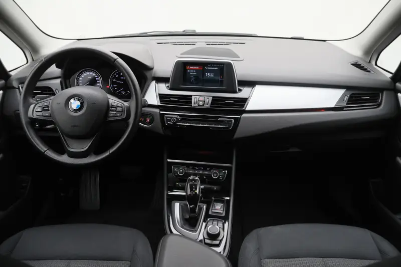 BMW 2 Serie Gran Tourer 218i 7p. High Executive 2018 leasen bij DreamLease: foto 2