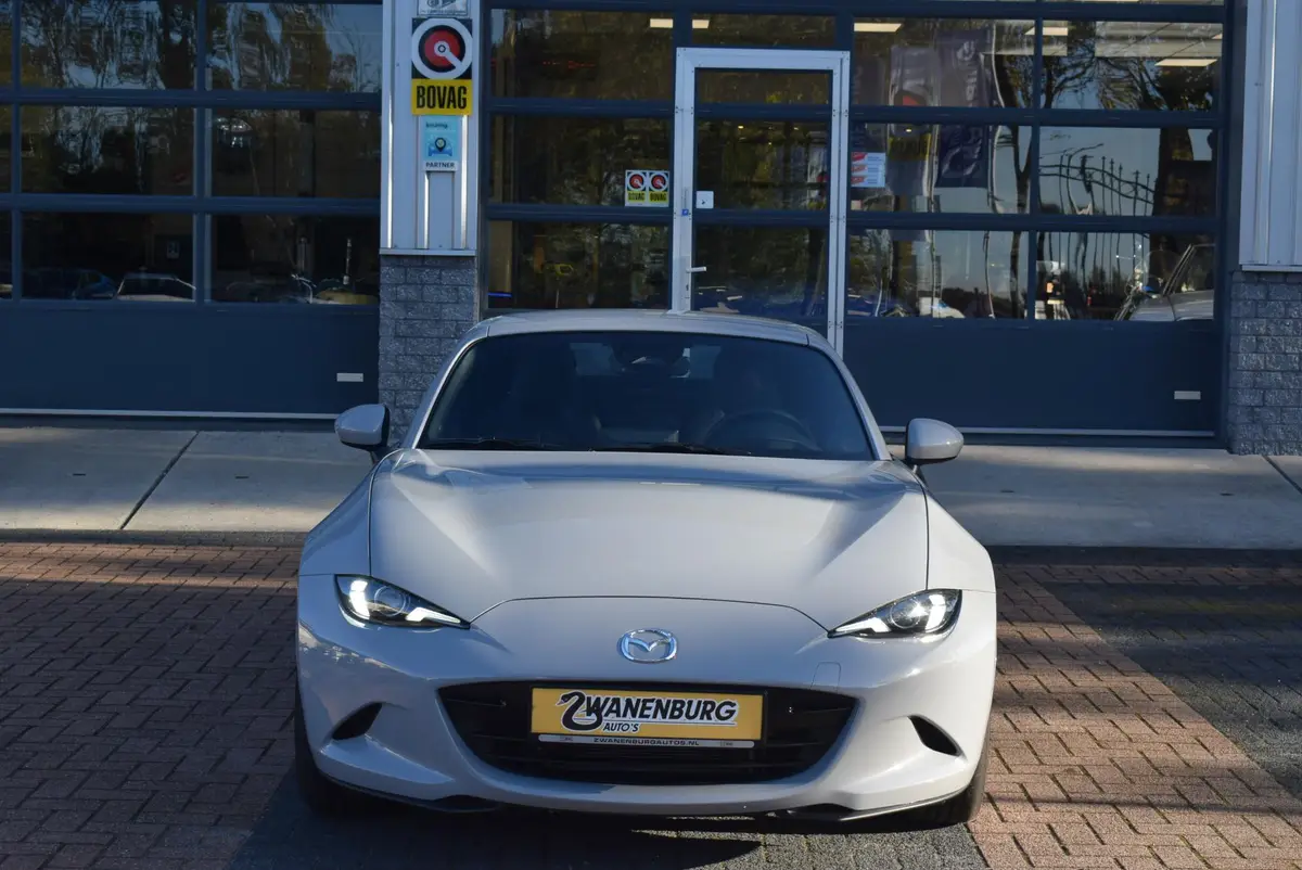 Mazda MX-5 RF 1.5 SkyActiv-G 132 Exclusive-Line: foto 2