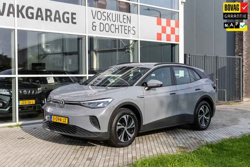 Volkswagen ID.4 Pure 52 kWh | Warmtepomp | Verwamde stoelen 2023 leasen bij DreamLease: foto 1