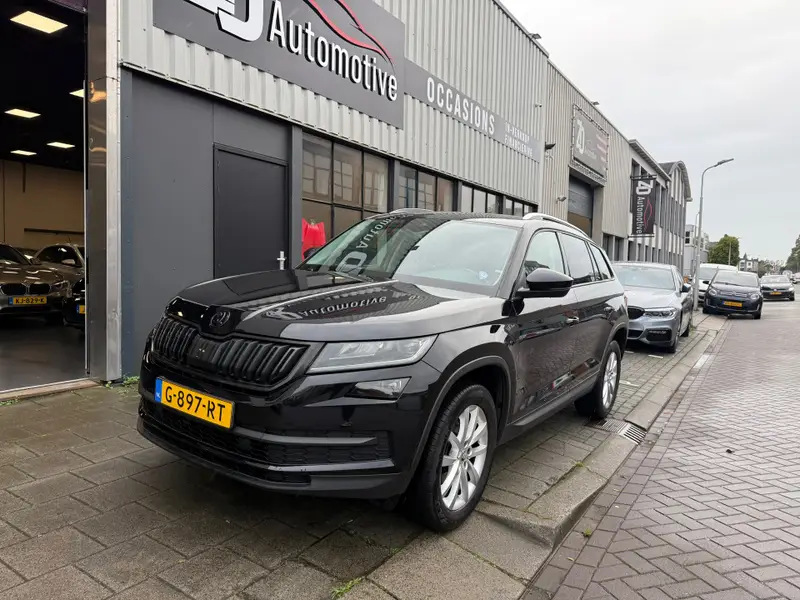 Škoda Kodiaq 1.5 TSI Limited Business Edition 2019 leasen bij DreamLease: foto 1