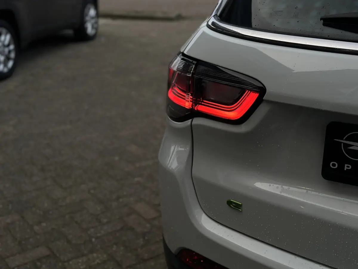 Jeep Compass 1.5T e-Hybrid Longitude: foto 45