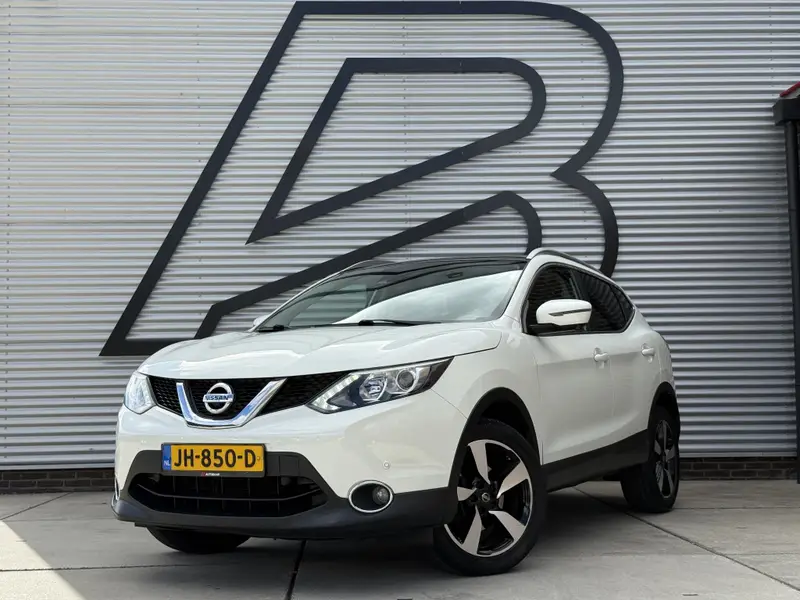 Nissan QASHQAI 1.2 N-Connecta 2016 leasen bij DreamLease: foto 1