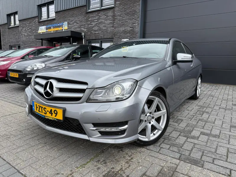 Mercedes-Benz C-Klasse Coupé 250 Sport Prestige 2014 leasen bij DreamLease: foto 2