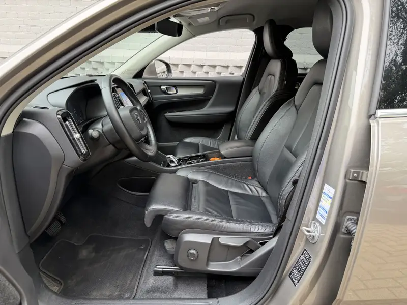 Volvo XC40 1.5 T5 Recharge Inscription Leer Achteruitrijcamera Carplay 2022 leasen bij DreamLease: foto 2