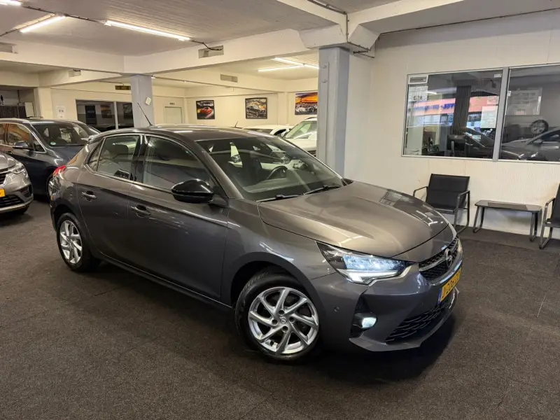 Opel Corsa 1.2 GS Line*NAP*Digitale dash*Camera*LED* 2020 leasen bij DreamLease: foto 1
