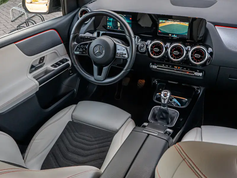 Mercedes-Benz B-Klasse 160 2019 leasen bij DreamLease: foto 2