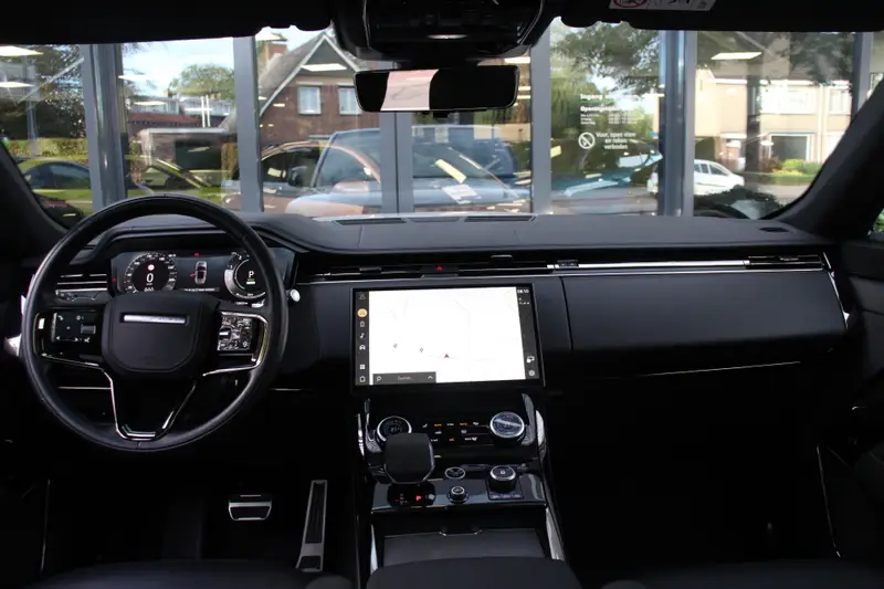Land Rover Range Rover Sport 3.0 P440e Dynamic HSE Borasco grey 2023 leasen bij DreamLease: foto 2