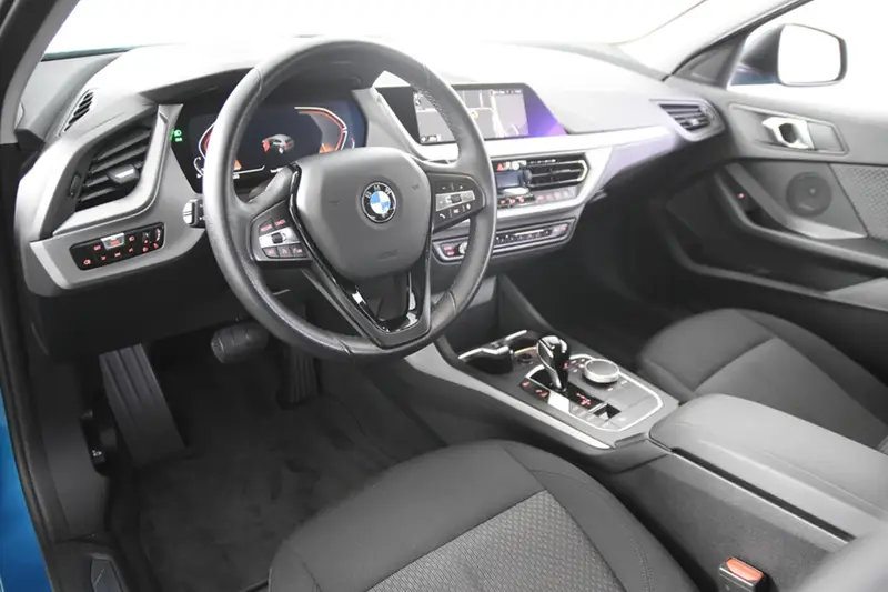 BMW 1 Serie 116i *1ste Eigenaar*Navigatie*Stoelverwarming*18" M-Sport Velgen* 2023 leasen bij DreamLease: foto 2