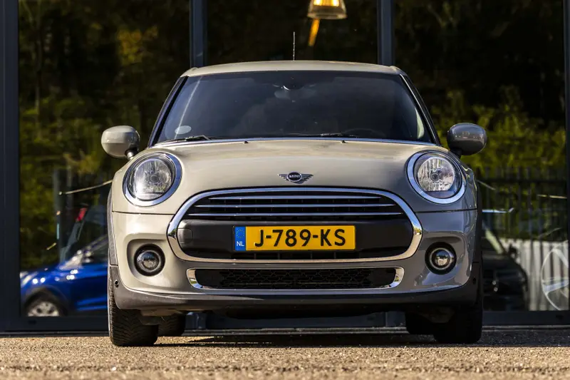 MINI One Mini 1.5 Business Edition 2020 leasen bij DreamLease: foto 2