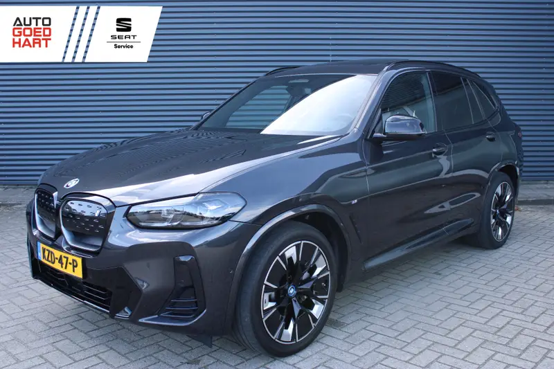 BMW iX3 M-Sport 80 kWh Panoramdak Leer 20"LMV Adaptive-Cruise Shadow-Line 2023 leasen bij DreamLease: foto 1