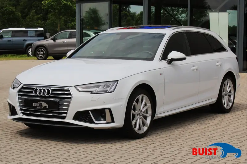 Audi A4 Avant 45 TFSI 245pk S-Line Edition 2019 leasen bij DreamLease: foto 1