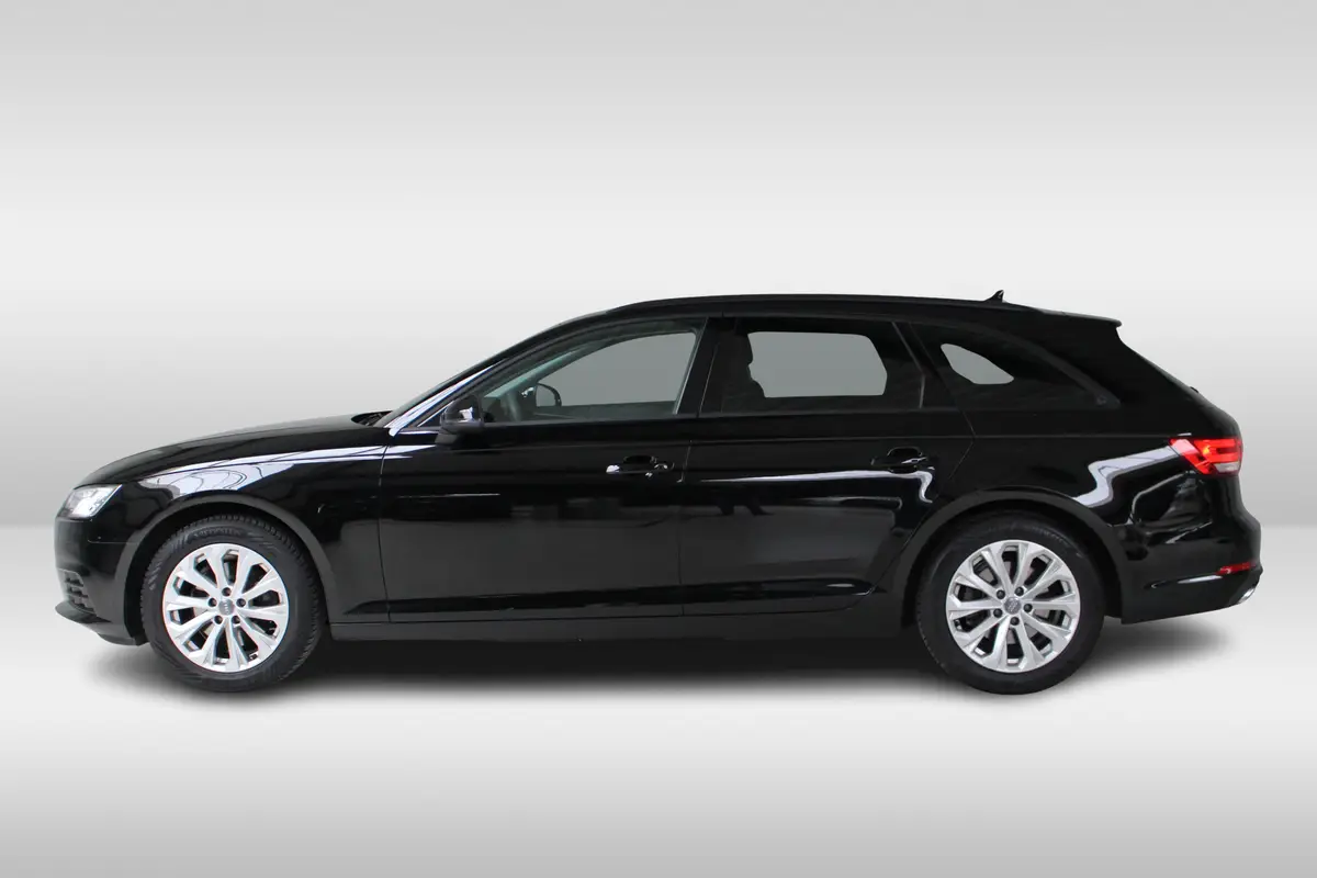 Audi A4 Avant 35 TFSI Pro Line: foto 2