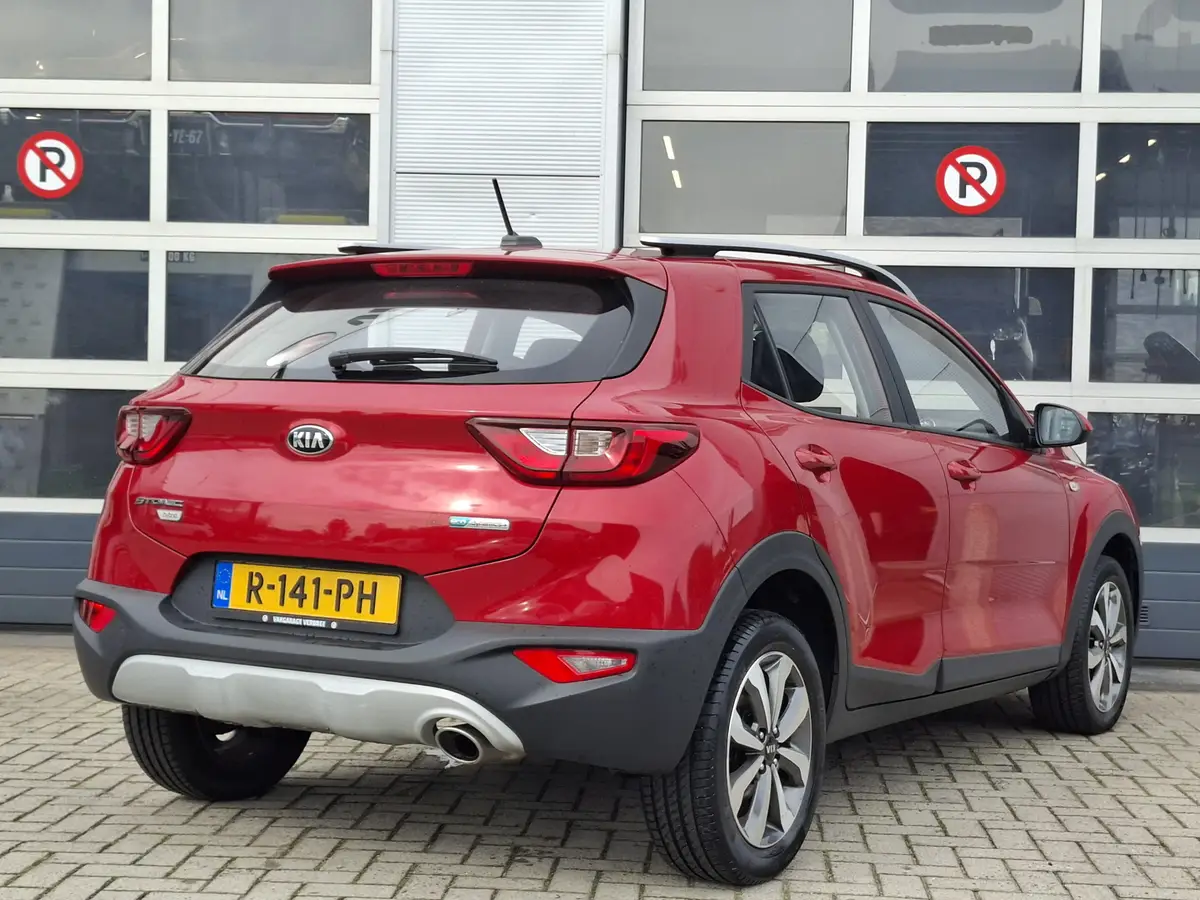 Kia Stonic 1.0 T-GDi MHEV DynamicPlusLine: foto 2