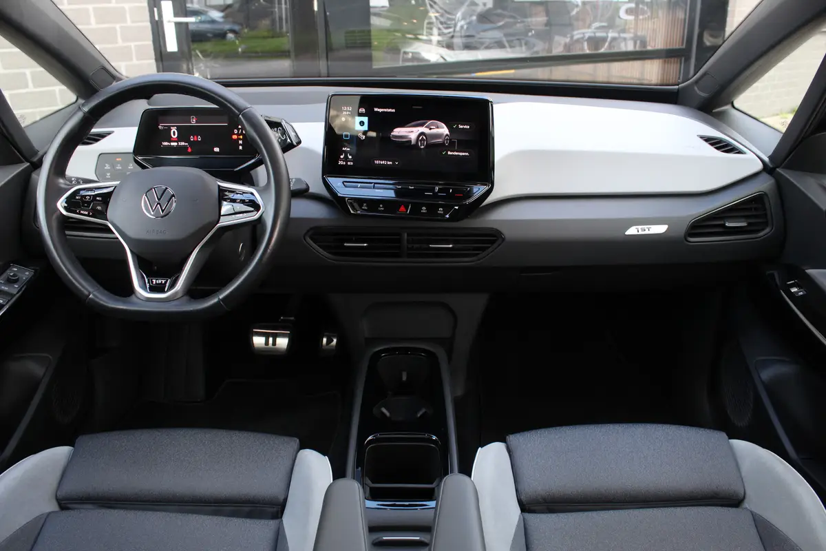 Volkswagen ID.3 First Max 58 kWh: foto 2