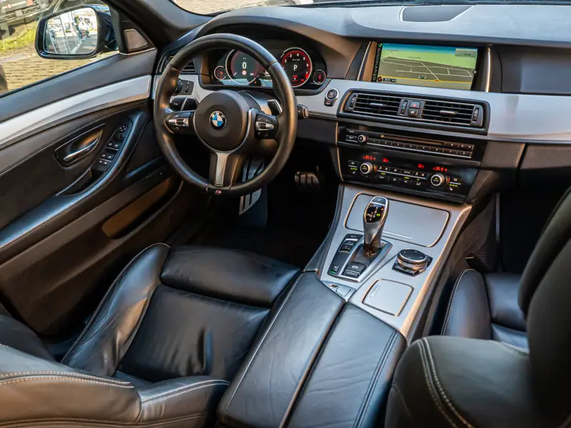 BMW 5 Serie 535i High Exe M-Sport 2014 leasen bij DreamLease: foto 2