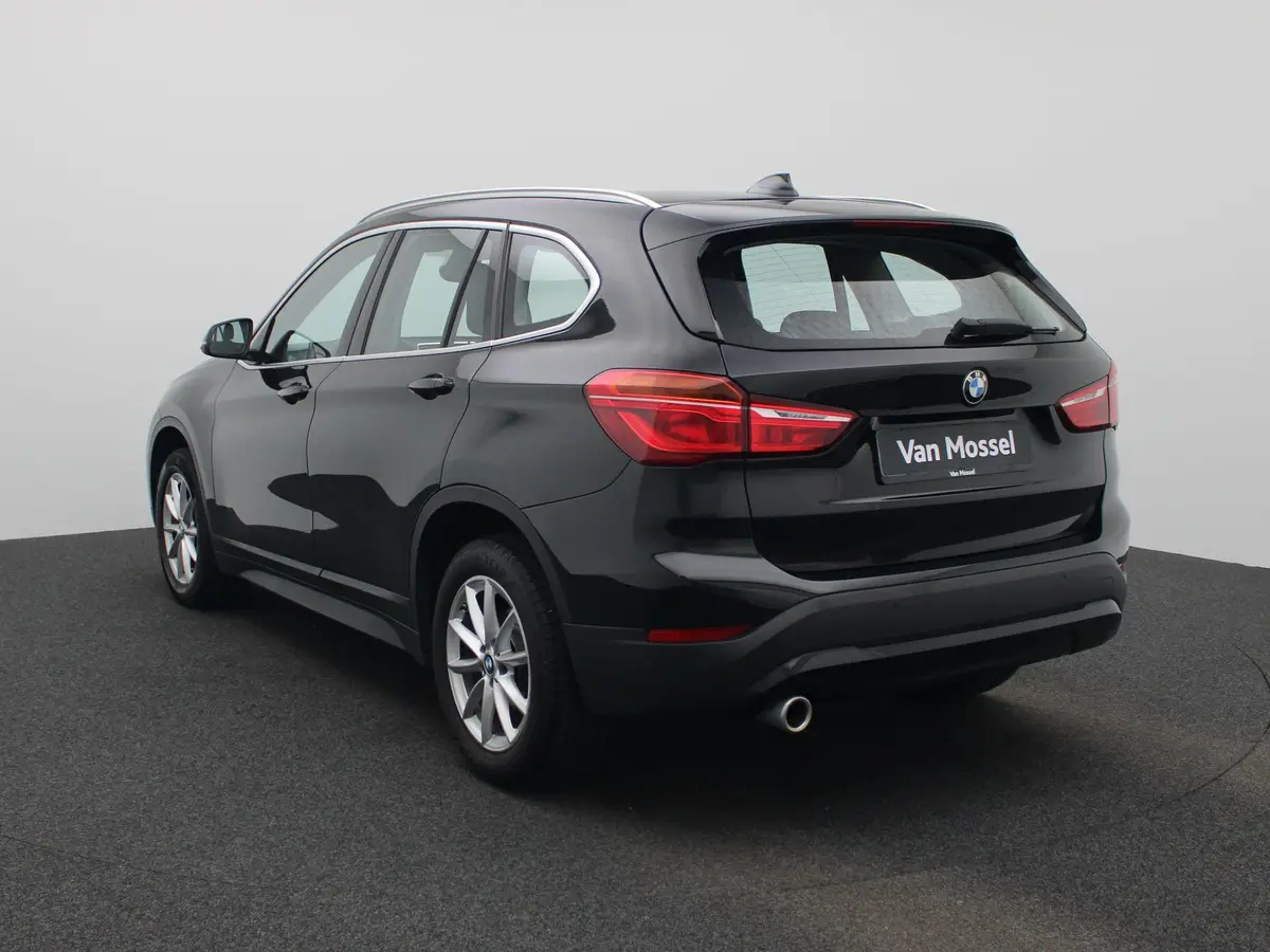 BMW X1 sDrive 18i: foto 2