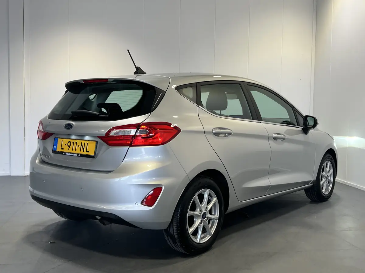 Ford Fiesta 1.0 EcoBoost Titanium: foto 2