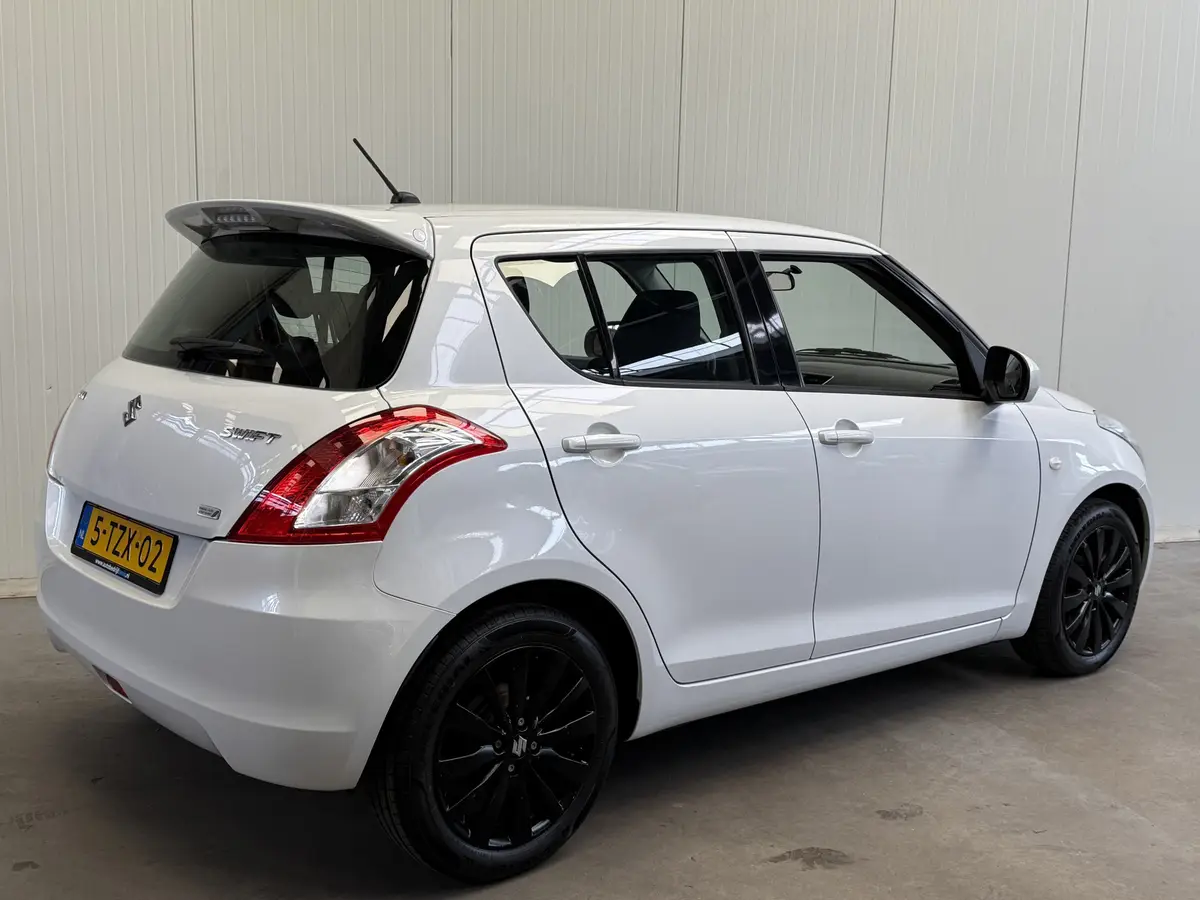 Suzuki Swift 1.2 Bandit EASSS: foto 2
