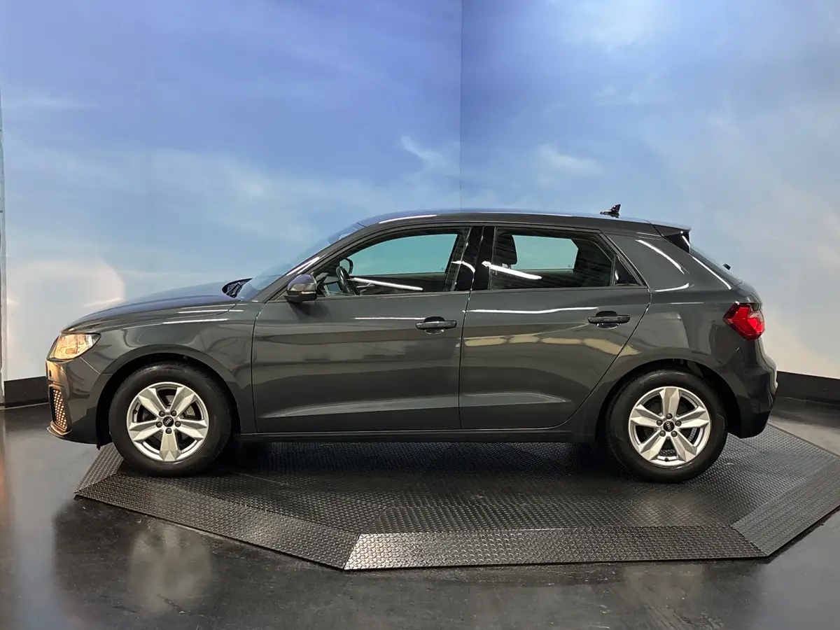 Audi A1 Sportback 25 TFSI Pro Line: foto 2