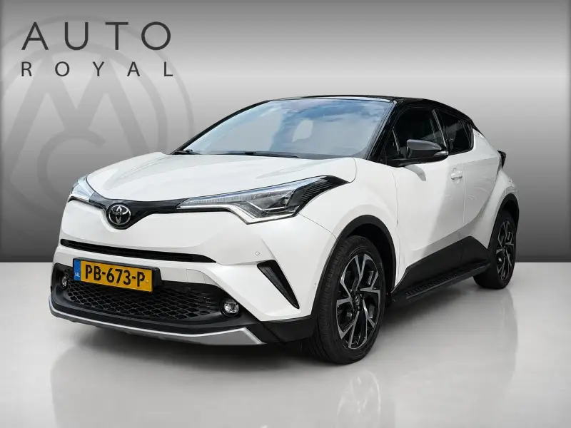 Toyota C-HR 1.2 Bi-Tone Plus 2017 leasen bij DreamLease: foto 1