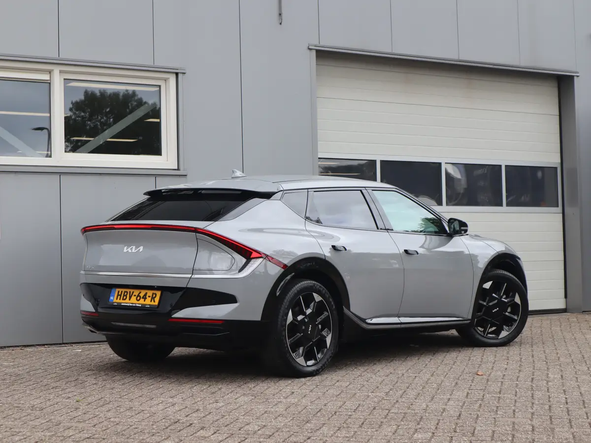 Kia EV6 Plus 84 kWh: foto 2