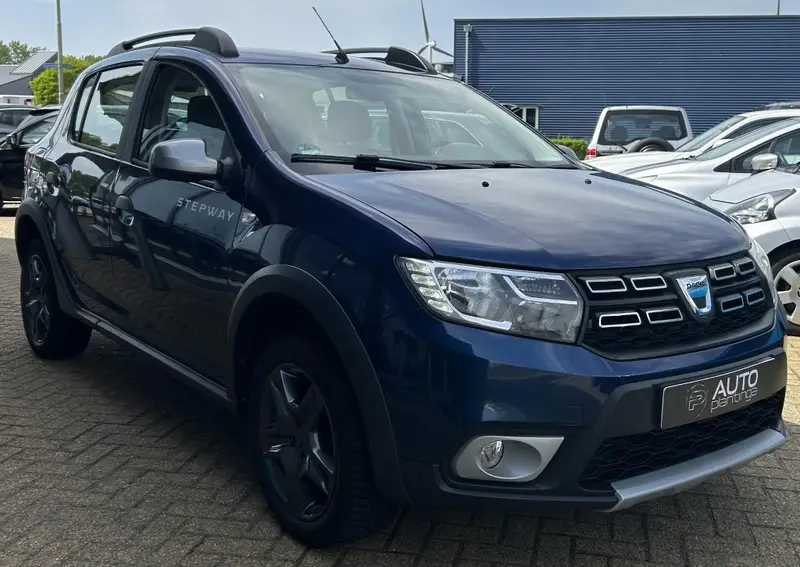 Dacia Sandero Stepway 0.9 TCe SL 2017 leasen bij DreamLease: foto 2