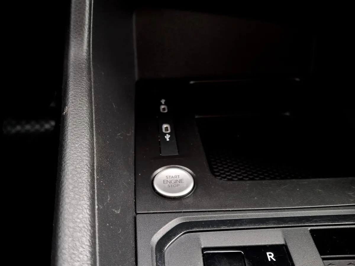 Volkswagen Caddy Cargo 2.0 TDI: foto 33