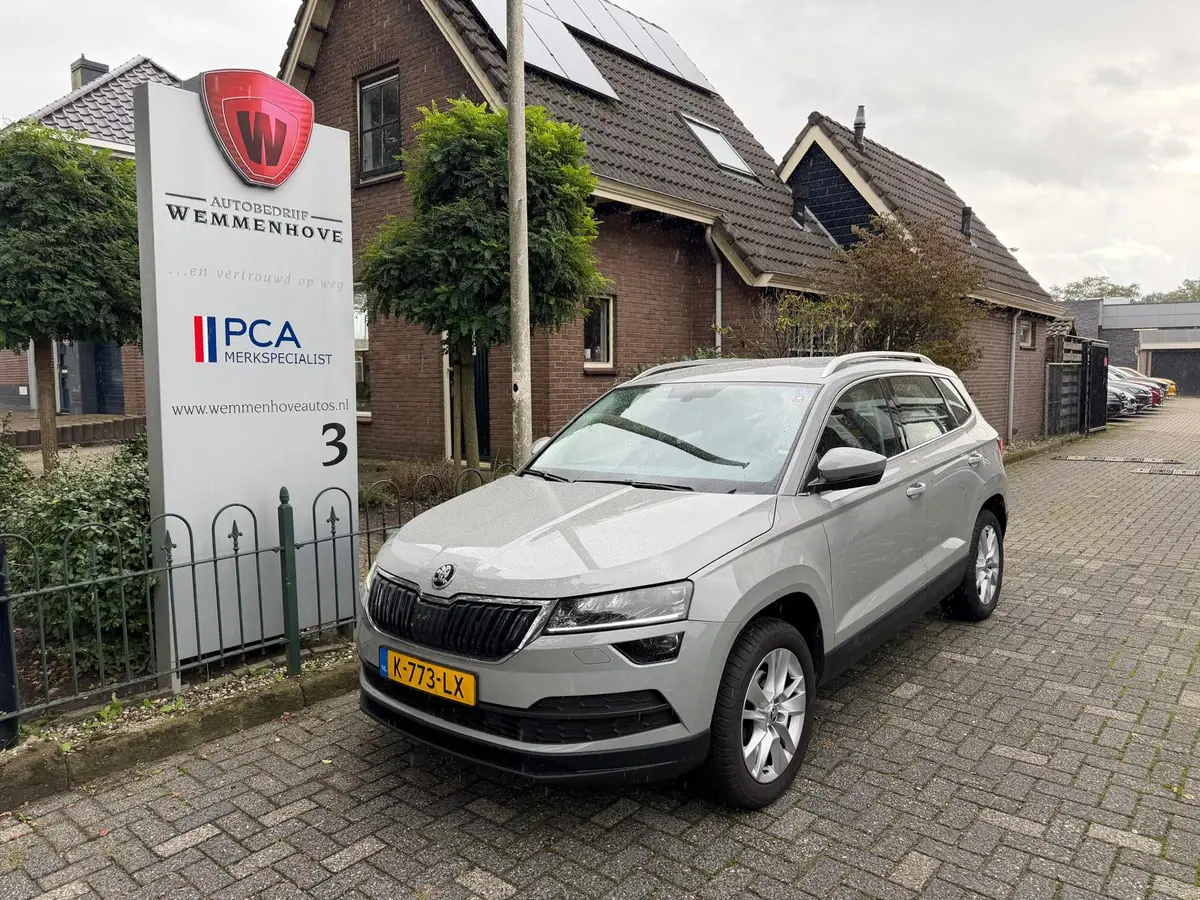 Škoda Karoq 1.5 TSI ACT Business Edition Plus: foto 1