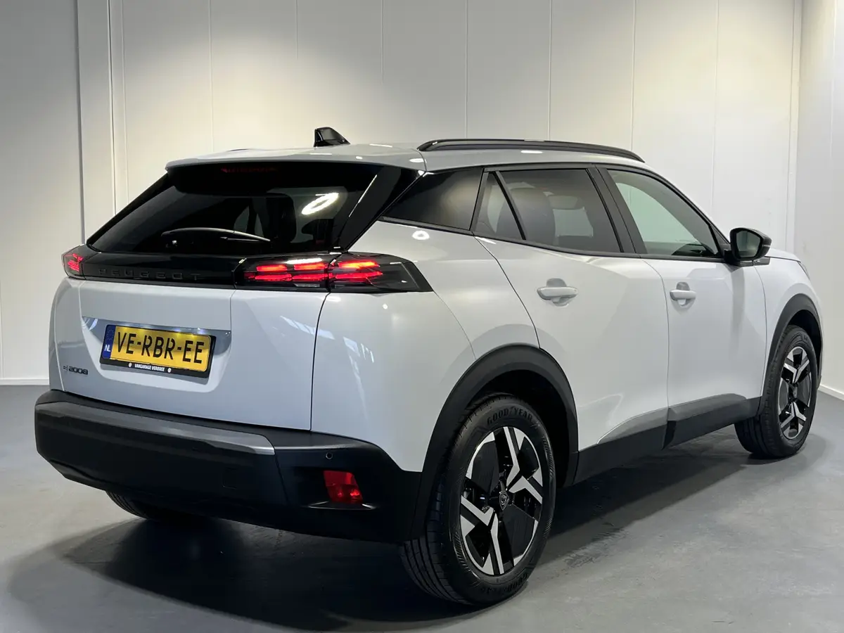 Peugeot e-2008 EV Allure Avantage 54 kWh: foto 2