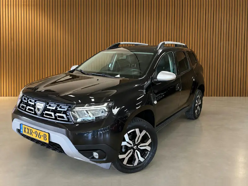 Dacia Duster 1.3 TCe Extreme | Stoelverwarming | Automaat | 360 | Dodehoek 2022 leasen bij DreamLease: foto 1