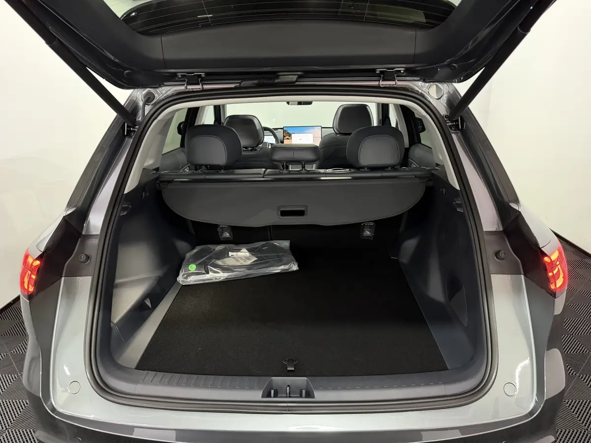 Geely Starray EM-i 1.5 Max+ Launch Edition: foto 38