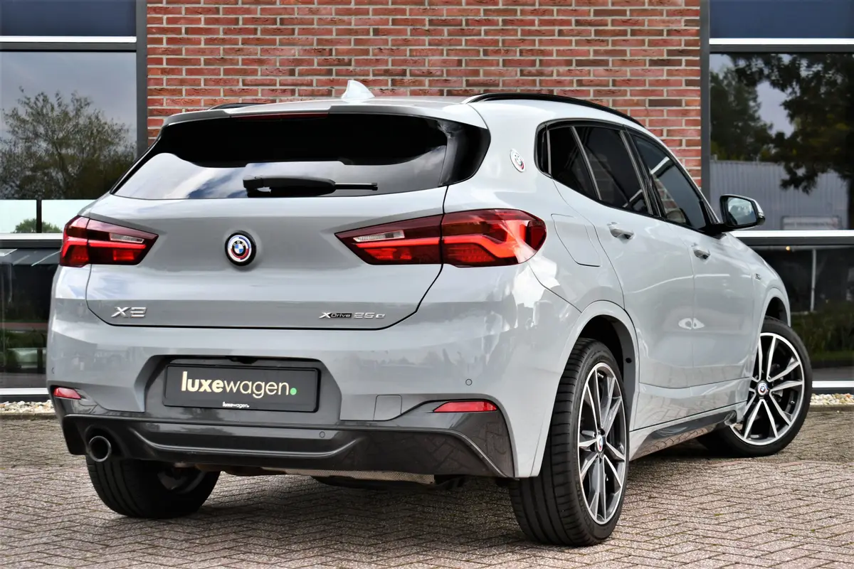 BMW X2 xDrive25e M-Sport: foto 2