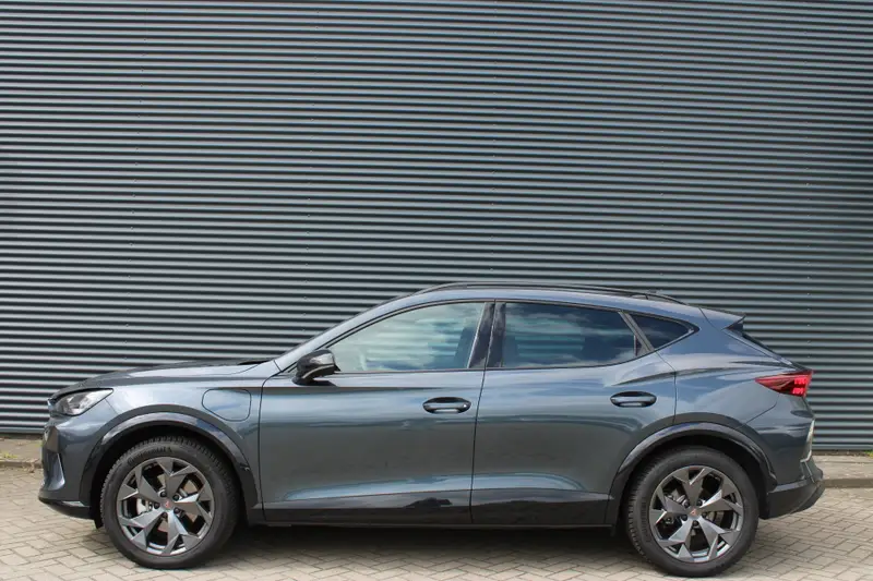CUPRA Formentor 1.5 TSI e-Hybrid Essential Adaptive-Cruise Carplay Stoelverwarming 2025 leasen bij DreamLease: foto 2