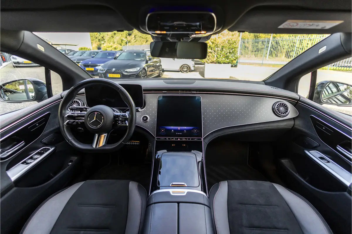 Mercedes-Benz EQE 300 Business Line 89 kWh: foto 2
