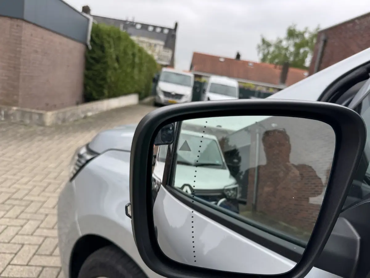Renault Kangoo 1.3 TCe Techno/EDC: foto 17