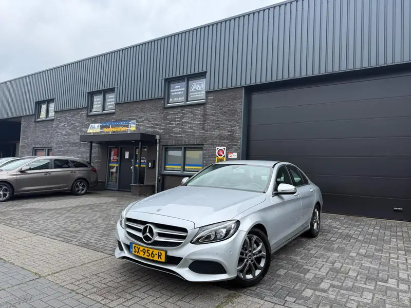 Mercedes-Benz C-Klasse 180 Business Solution 2018 leasen bij DreamLease: foto 2