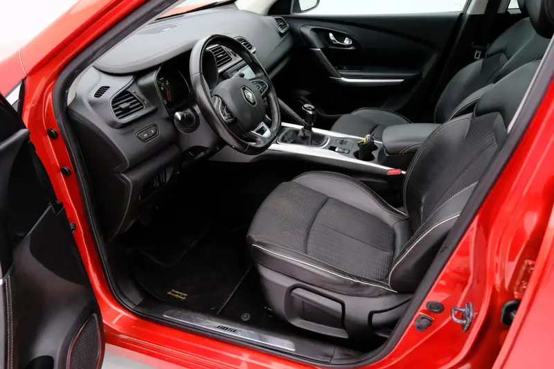 Renault Kadjar 1.2 TCe 130pk Bose Pano|Half Leder|Cam|ParkAssist|LMV 2015 leasen bij DreamLease: foto 2