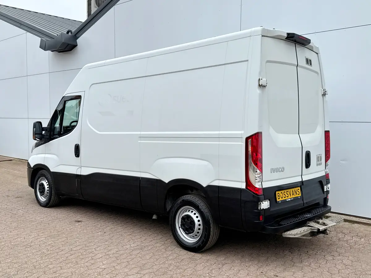 Iveco Daily Daily 35S14 2.3: foto 2