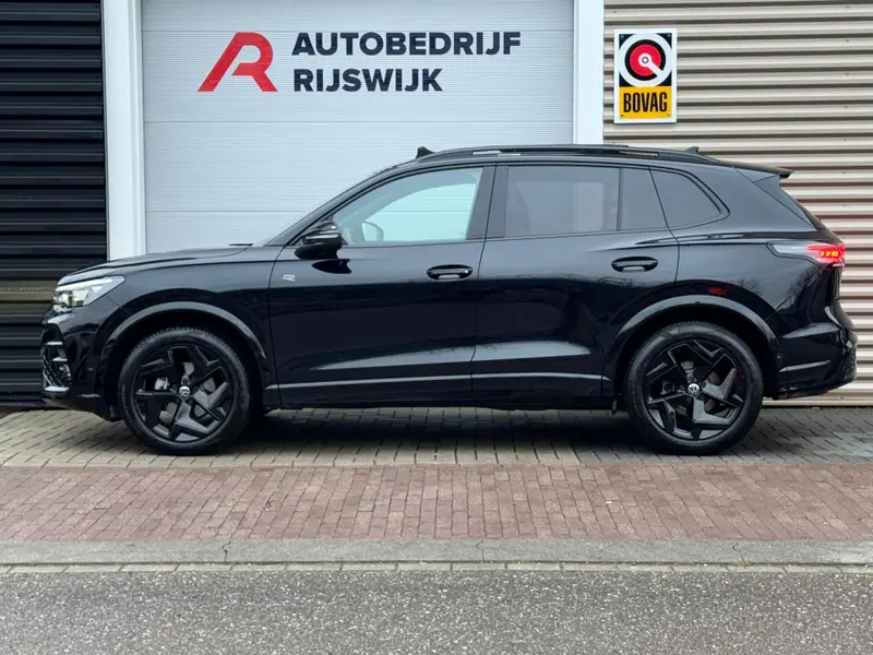 Volkswagen Tiguan 1.5 eTSI R-Line Pano/360/Leer/Dodehoek 2025 leasen bij DreamLease: foto 2